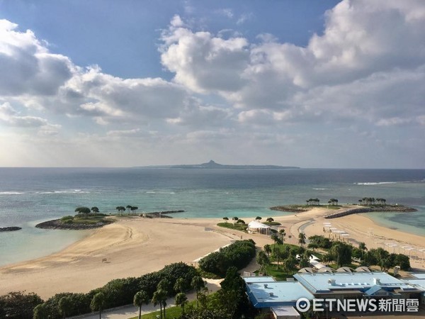 冲绳，海岛，沙滩。（图／记者董美琪摄）